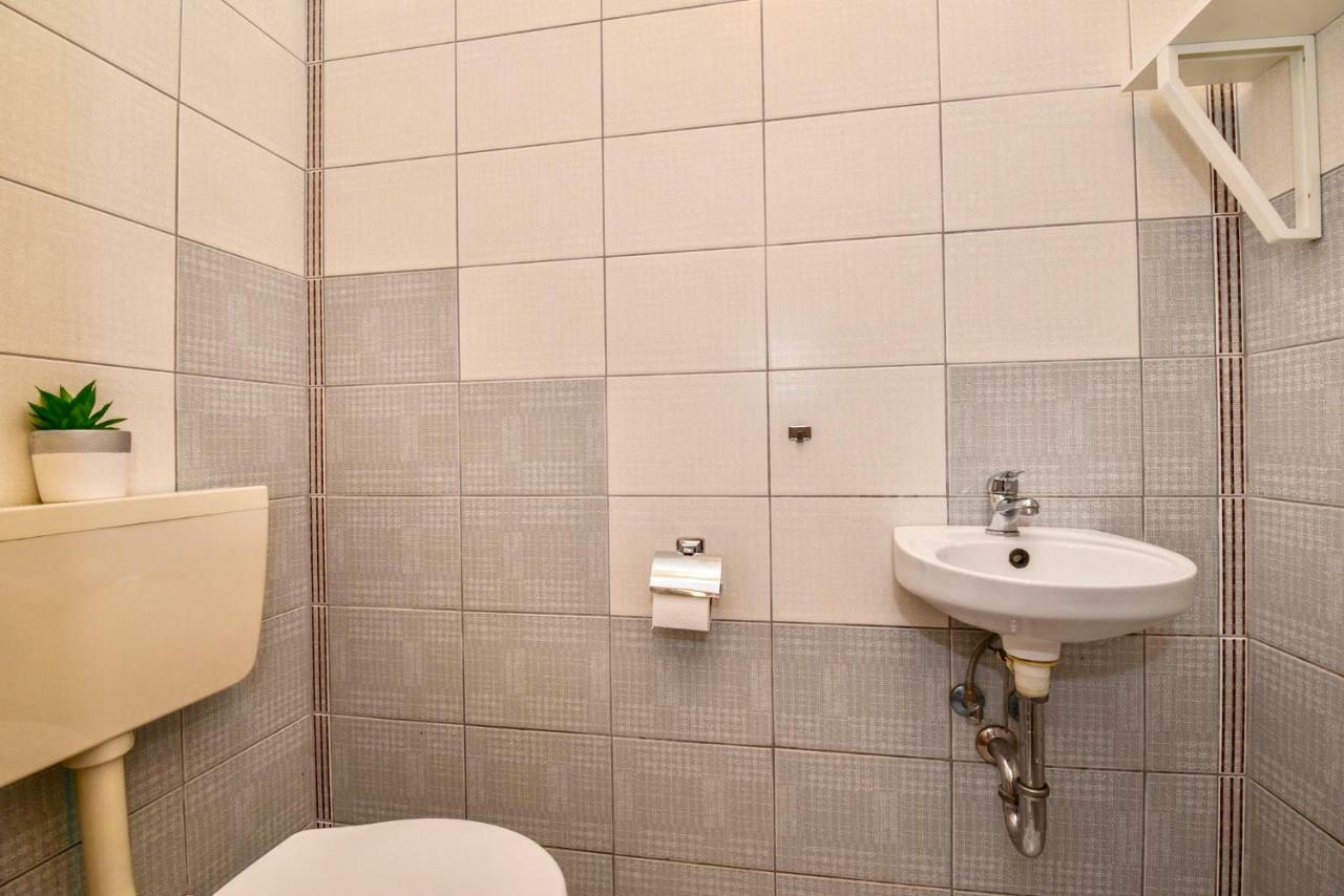 Cappuccino Apartment With Balcony And Free Parking Budapest Exterior photo